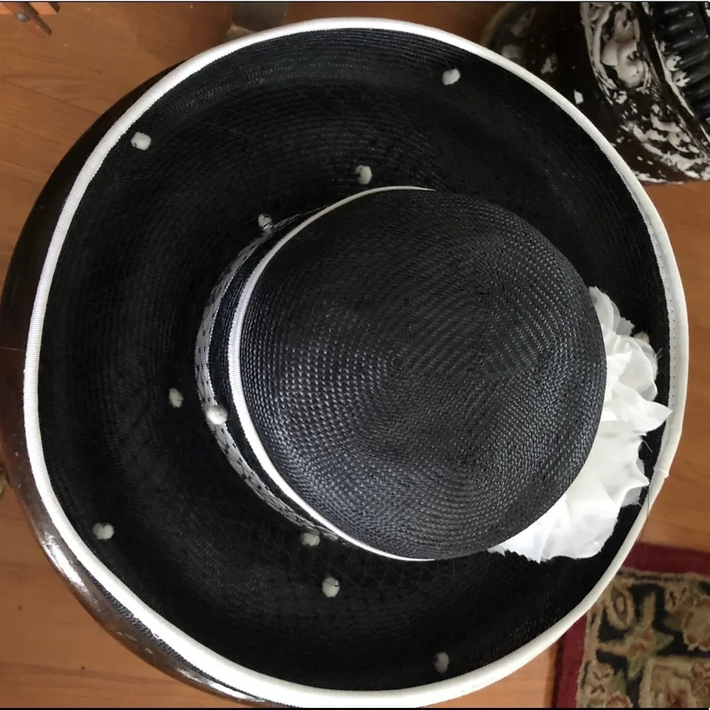 Vintage Black & White Derby Hat - Picture 8 of 12